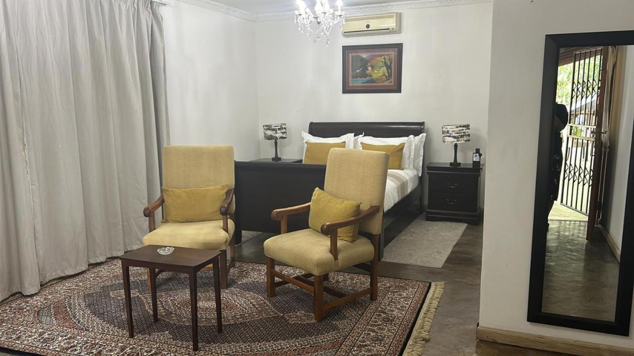Calla Lily Guesthouse Mbombela Exterior foto