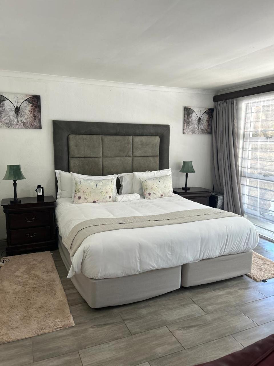 Calla Lily Guesthouse Mbombela Exterior foto