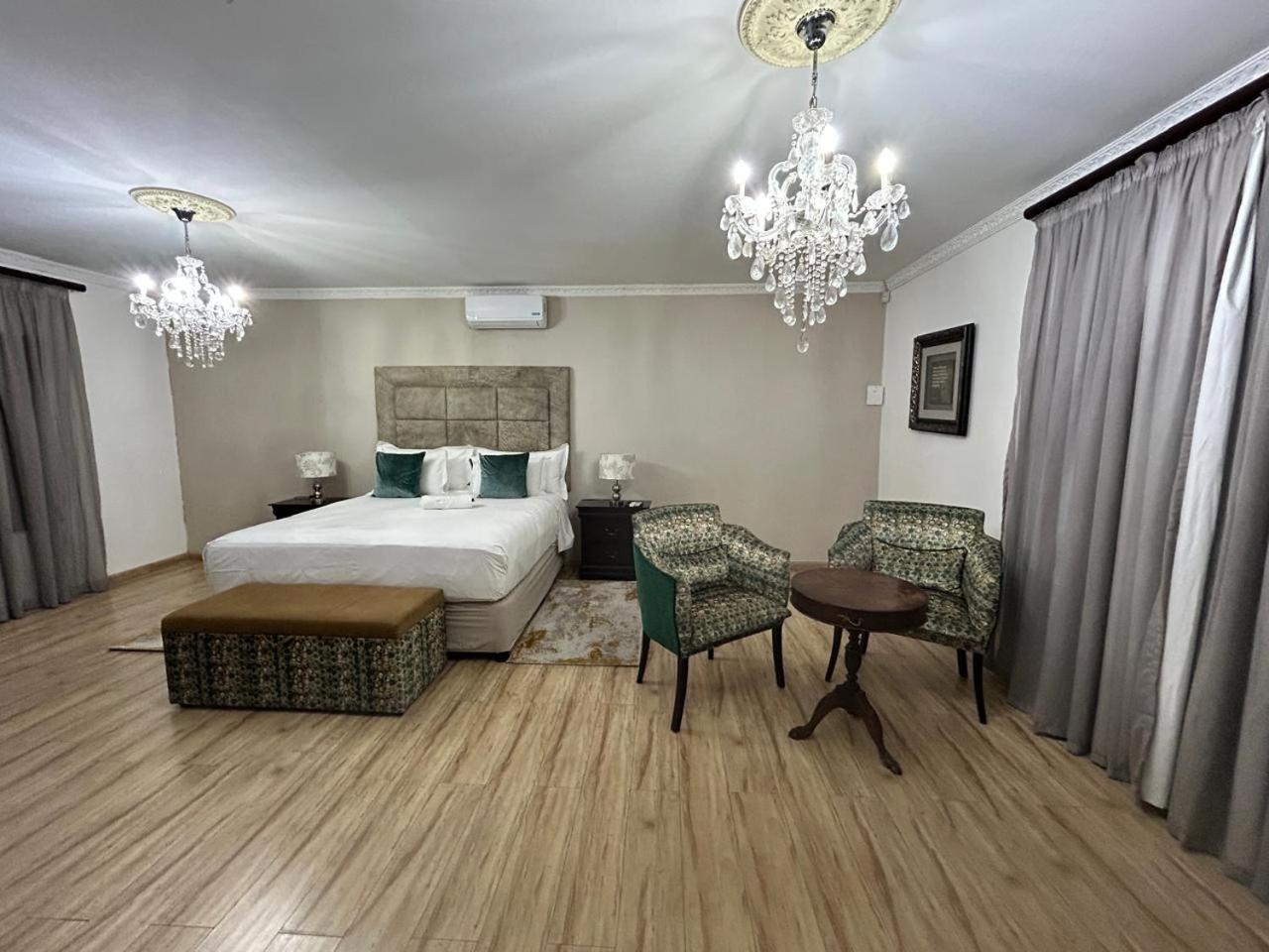 Calla Lily Guesthouse Mbombela Exterior foto